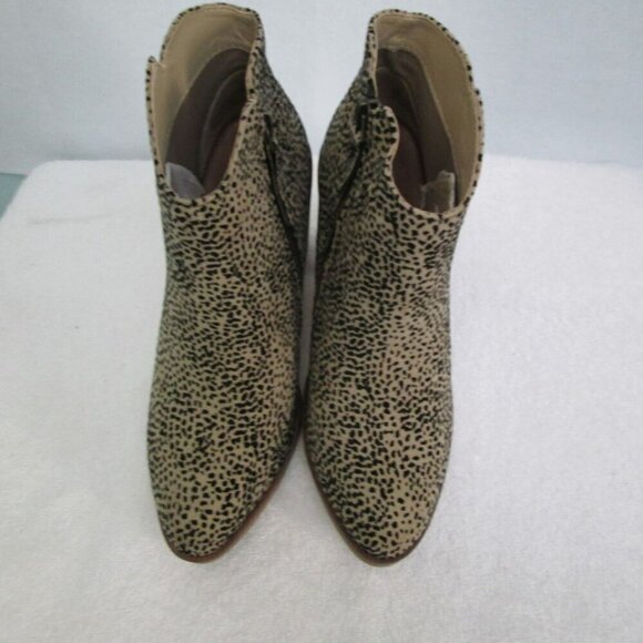 NWOB Mia Tracee Cheeta Print Block Heel Zip Up Ankle Booties-6W - Picture 2 of 14